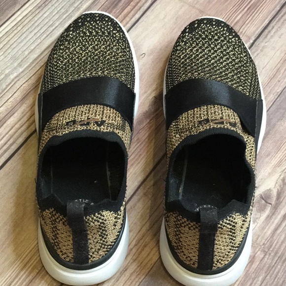 APL x Lululemon Techloom Bliss Sneakers in Black and Rose Gold Metallic - Picture 4 of 12